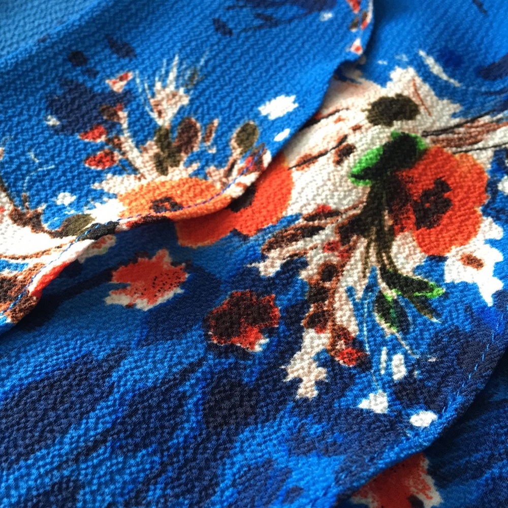 Bright Blue Flower Patterned Blouse with Ruffle - Picture 5 of 7